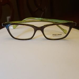 20/20 SALE! Boutique Face to Face Glasses Frame